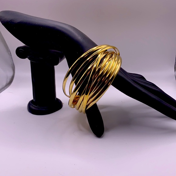 Jewelry - Bangle bracelets gold plated